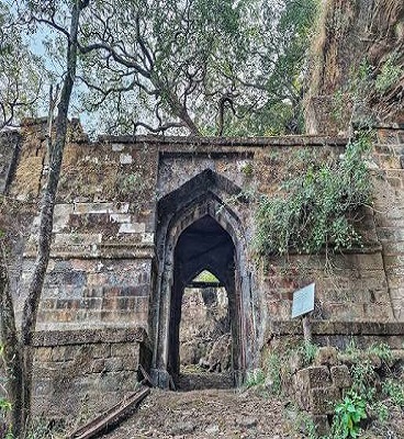 fort of bandhavgarh
